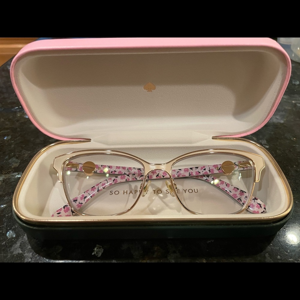 Kate spade frame with prescription lens